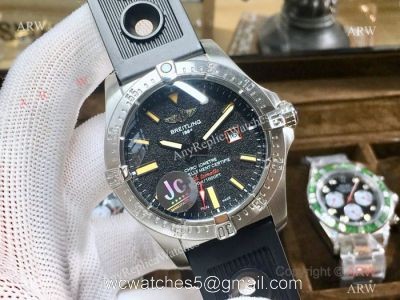 Replica Breitling Avenger Blackbird SS Black Watch SWISS QUALITY 1