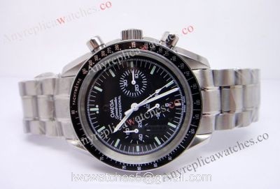 Omega Speedmaster Professional Moon Chronograph 40mm 1
