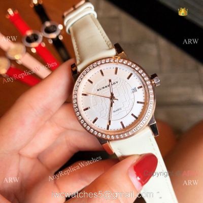 Best Quality Burberry Women Quartz Watches Rose Gold White 1