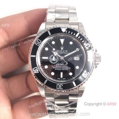 Replica Rolex Vintage SEA-Dweller Limited Edition SS Black Bezel Watch 1
