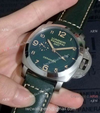 Panerai Luminor GMT Stainless Steel Green Watch Best Replica 1