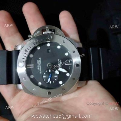 New Copy Panerai Luminor Submersible SS Black Dial Watch PAM1305 1