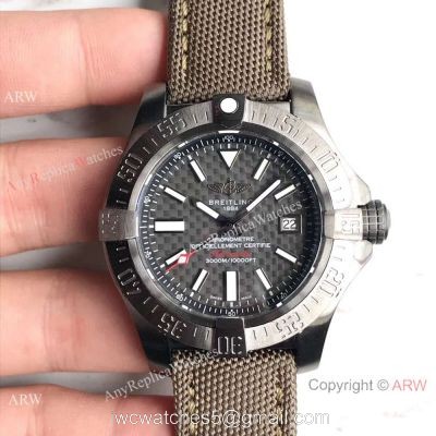 Swiss Breitling Avenger II Seawolf Replica Watch Black Carbon-Fiber Dial 1