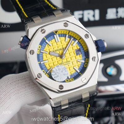 Audemars Royal Oak Offshore Diver Automatic Watches Yellow Dial 1