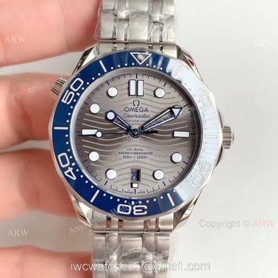 OM Factory Omega Seamaster 300 Replica Watch Stainelss Steel Gray Face Watches 1