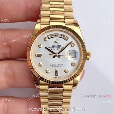 (EW Factory )Rolex Oyster Perpetual Day Date Fake Watch All Gold White MOP Dial 36mm 1