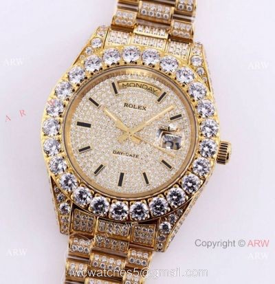 Replica Rolex New Oyster Perpetual Pearlmaster 39 Watch Gold Diamonds 1