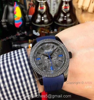 Replica Rolex Milgauss Watch Carbon fiber Dial Blue Rubber Strap 40mm 1