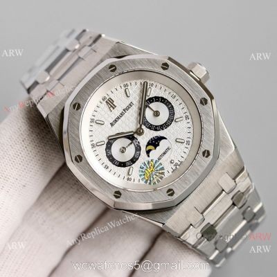 Swiss Replica Audemars Piguet Royal Oak Moon phase Watch 41mm Black Subdials 1