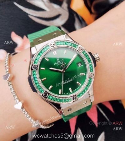 Replica Hublot Big Bang Green Diamond Watche Women Size 1