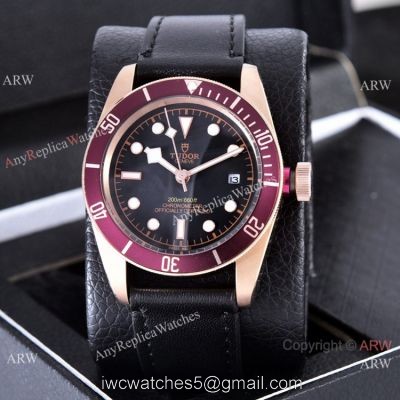 Copy Tudor Heritage Black Bay Watches Rose Gold Black Leather Strap 41mm 1