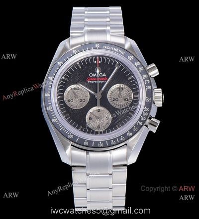 1-1 Best Replica OM Factory Omega Speedmaster Apollo 11 Watch Gray Sub-dials 1