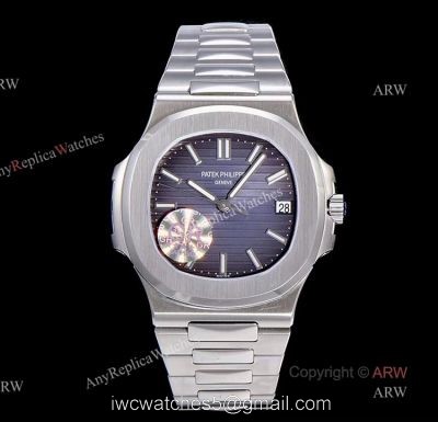 (GR) V2 Version Patek Philippe 5711 Patek Philippe Nautilus Dark Blue Dial Swiss Replica Watch 1