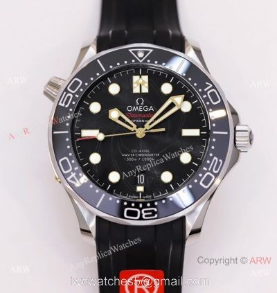Super Clone Omega Seamaster Diver 300m &8216;James Bond Limited Edition OR 8800 Watch Rubber Strap 1