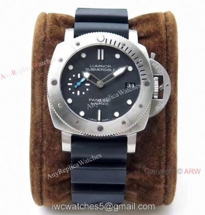 ZF Factory Panerai Luminor Submersible 1950 3 Days Pam682 42mm Watch Super Clone 1