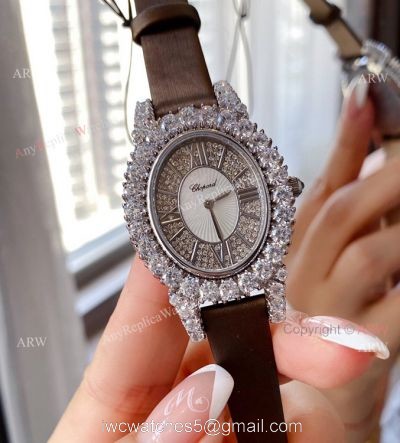 High Quality Replica Ladies Chopard LHeure Du Diamant Medium Oval Watch With Diamonds 1