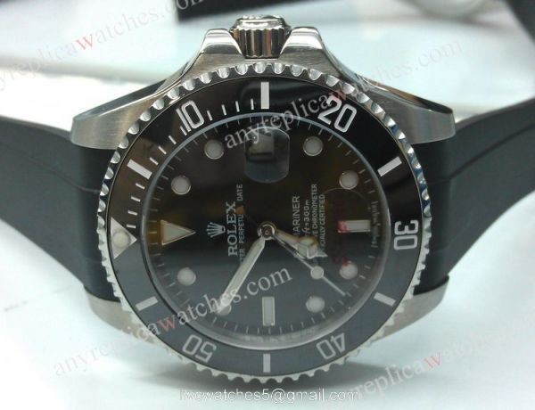 High Quality Rolex Submariner Green Replica Watch Green Ceramic 1
