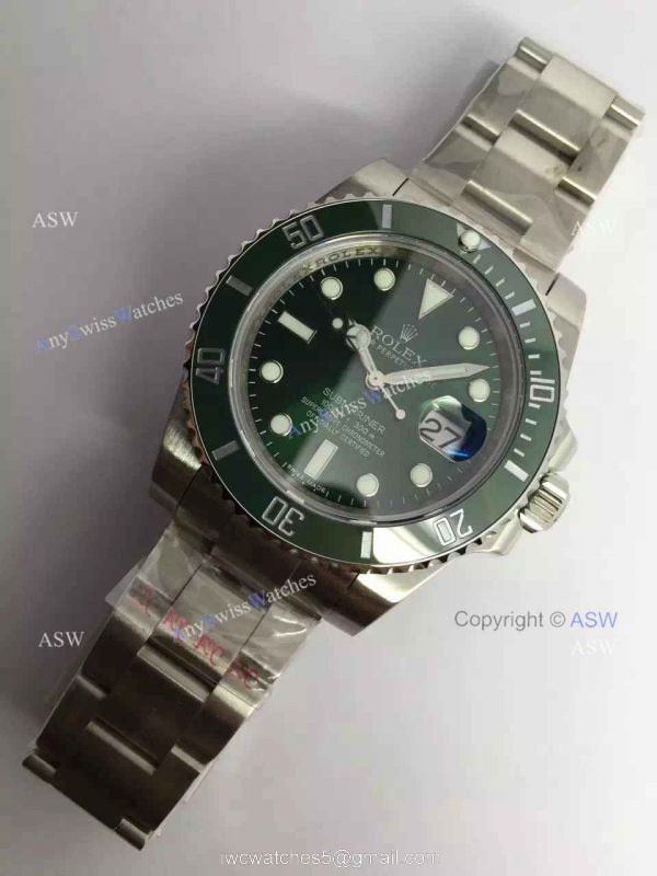Swiss Replica Rolex Submariner Watch SS Hulk Green Ceramic watch 1