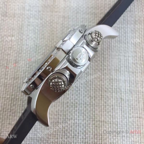 Replica Breitling Watches With Diamond Bezel Black Rubber Super Avenger Watch 1