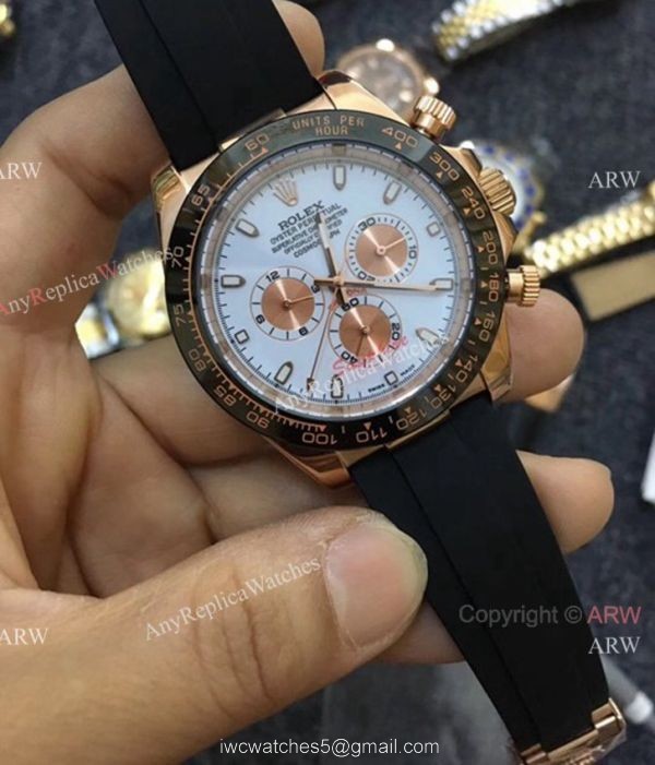 Rose Gold Rolex Daytona Rubber Strap Replica Watch Rolex 116515LN 1