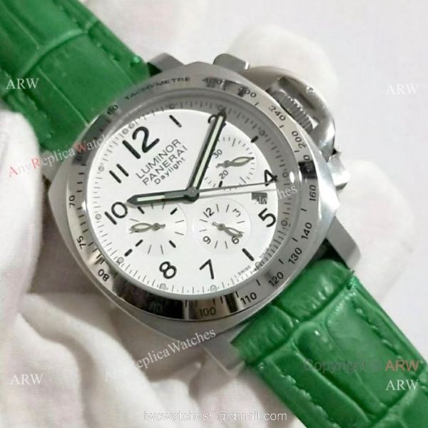 Best Replica Panerai Daylight Chronograph Watch Women 40 mm 1