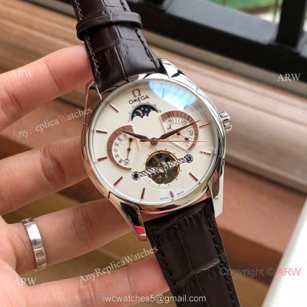 New replica Omega Complications Automatic Watches Rose Gold 43mm 1