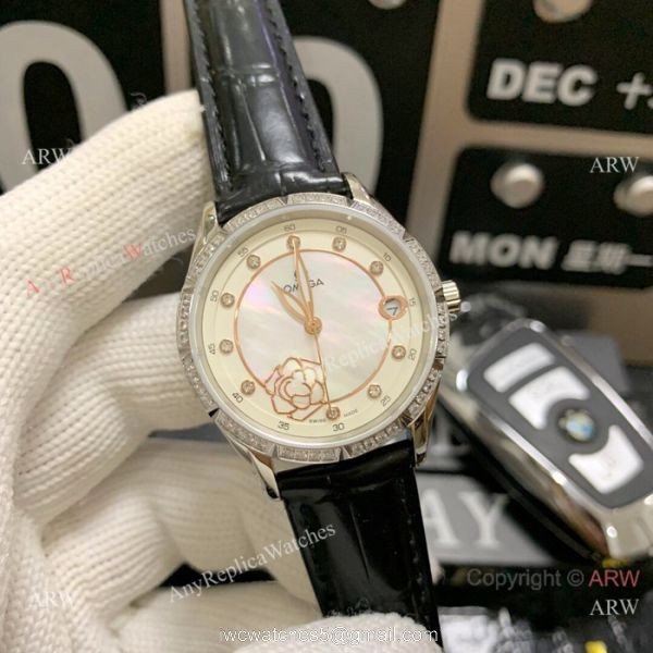 Omega Water Resistant Lady Watches Copy Gold Diamond Case 1