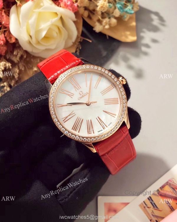Omega De Ville Tresor Ladies Watches Blue MOP Dial Rose Gold 1