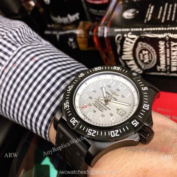 Best Replica Breitling Superocean Automatic Watches Black Case White Dial 1