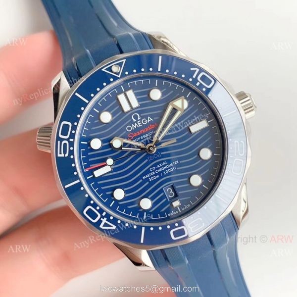 (OM Factory)Omega Seamaster 300 Replica Watch SS Blue Rubber Strap 1