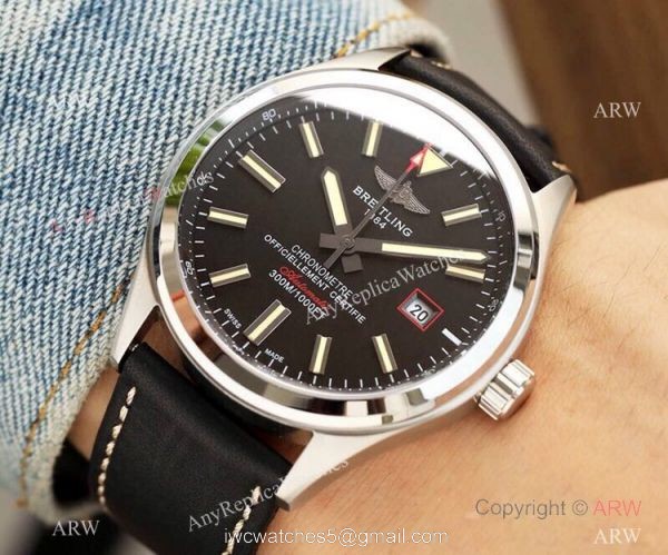 2019 Replica Breitling Avenger Men Watch SS Blue Dial Blue Leather strap 1