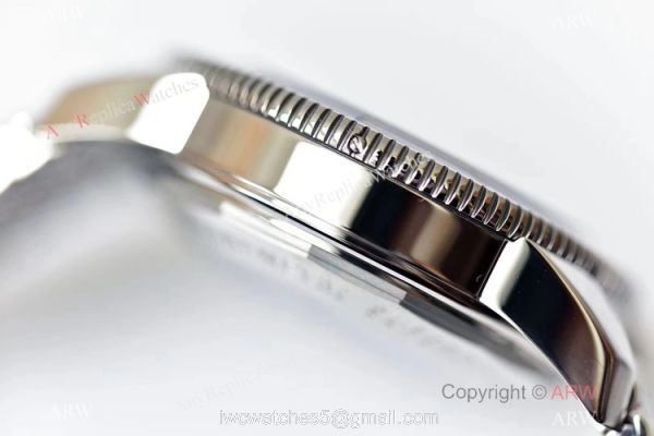 (GF) Replica Breitling Superocean Heritage II SS White Dial Black Ceramic Watch 42mm 1