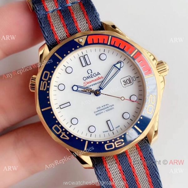 OM Factory Omega Commanders 007 James Bond Watch Replica Yellow Gold 1