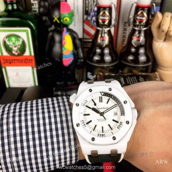 Swiss 3120 Audemars Piguet Royal Oak Offshore Divers White Ceramic Blue Rubber Watch New Replica 1