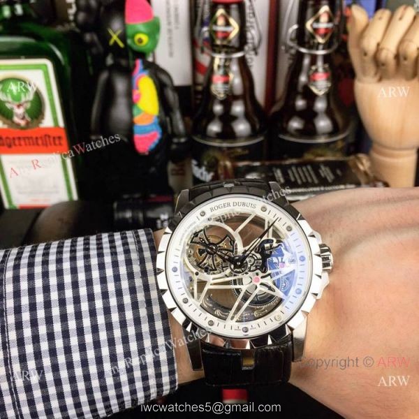 Copy Roger Dubuis Excalibur Flying Tourbillon Watches SS Gray Leather Strap 1