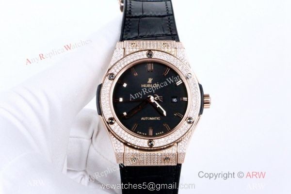 2019 Copy Hublot Classic Fusion Rose Gold Iced Out Watch 1