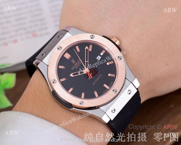 Copy Hublot Classic Fusion 42mm Watch Blue Face Rose Gold 1
