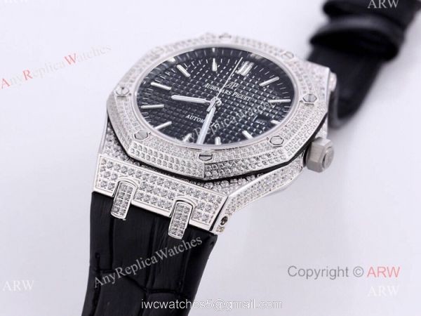 Swiss Audemars Piguet Replica Watch AP Royal Oak Full Diamond Watch 1