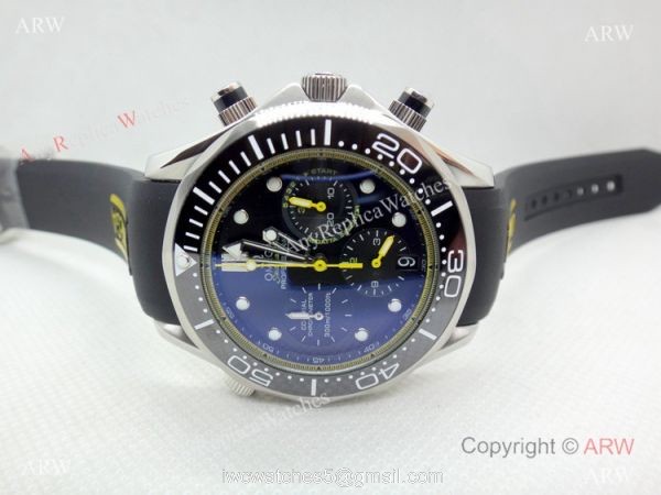 Replica Omega Seamaster Chronograph Dial Rubber Strap 1