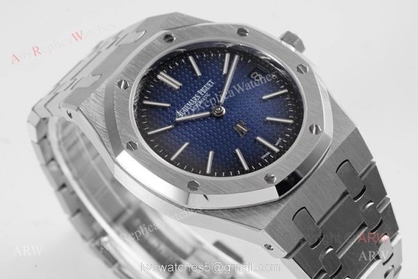 Swiss Replica Audemars Piguet Royal Oak 15202 Blue Dial Stainless Steel Watch 39mm 1