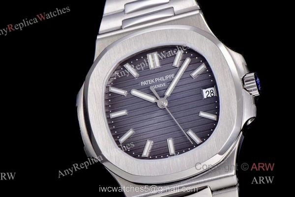 (GR) V2 Version Patek Philippe 5711 Patek Philippe Nautilus Dark Blue Dial Swiss Replica Watch 1