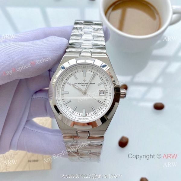 Copy Vacheron Constantin Geneve Overseas 42mm Watches Rose Gold 1