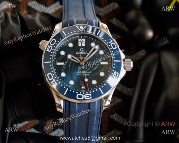 Omega Diver 300m James Bond Limited Edition Watches Blue Rubber Strap Gray Face 1