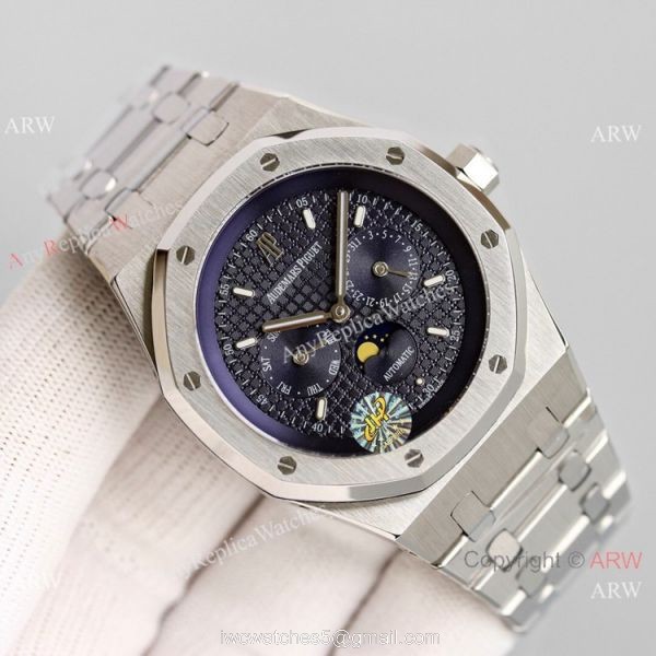 Swiss Replica Audemars Piguet Royal Oak Moon phase Watch 41mm Black Subdials 1