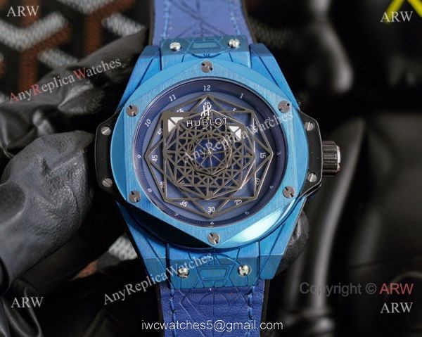 New Replica Hublot Big Bang Sang Bleu Watches Iced Out Blue Dial 1