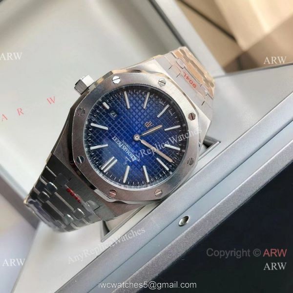 2021 NEW! Clone Audemars Piguet Royal Oak Jumbo Watch Blue Gradient Dial 1