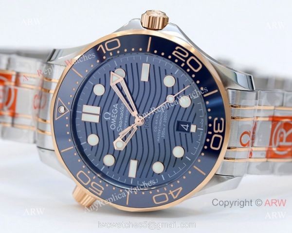 2021 Latest Swiss Replica Omega Seamaster Diver 300M OR 8800 Watch Two Tone Rose Gold Blue Dial 1