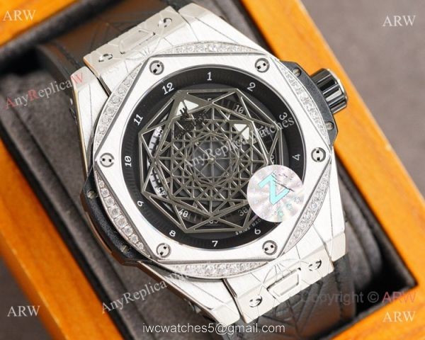 Z Factory Swiss Copy Hublot Sang Bleu Diamond Bezel Watch 2021 New 1