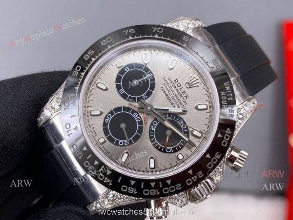 Pre-Sale Noob Factory Rolex Daytona Grey Dial Rubber Strap Swiss 4130 Watch with diamonds on the lugs 1