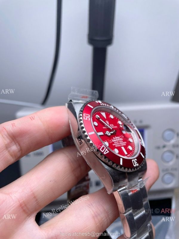 New 2021 Swiss Rolex Blaken Submariner Red Swiss 3135 Watch 904L Stainless Steel 40mm 1
